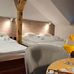 Protea Hotel 3*