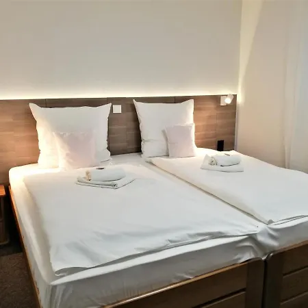 Protea Hotel 3*