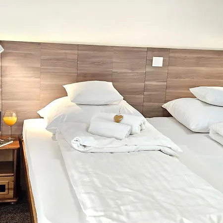 Szálloda Protea 3*